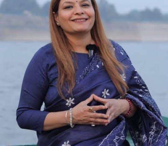  Roopali Tripathi: Blending Traditional Vastu with Modern Living for Harmonious Spaces