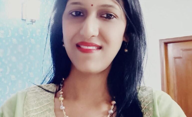  Hina Garg: Guiding Lives Through Ancient Wisdom and Modern Insight